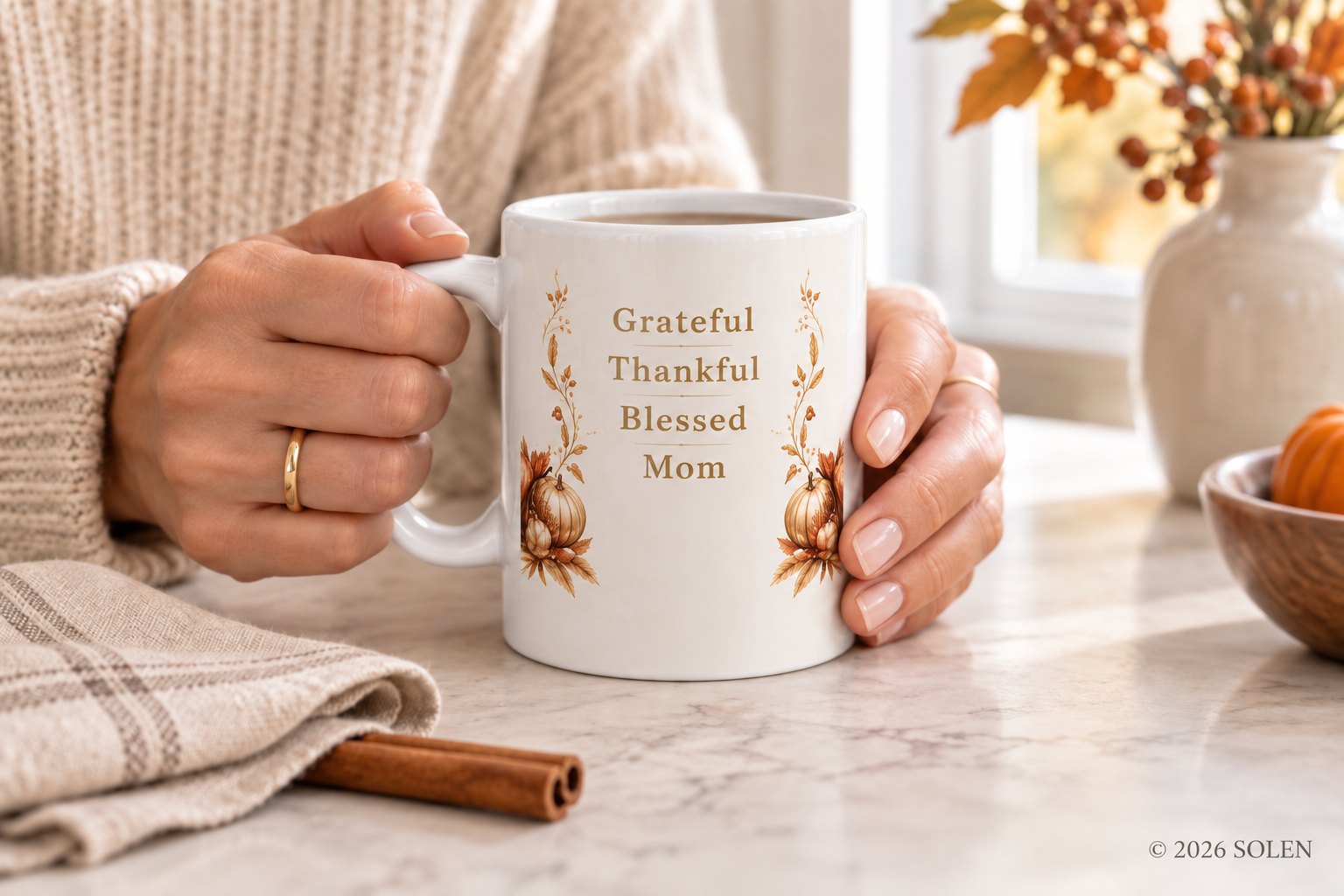 Grateful Thankful Blessed Mom Mug, Thanksgiving Gift for Mom, Pumpkin Fall Coffee Mug, Vintage Autumn Mug, Gold Look Ceramic Cup(11oz)